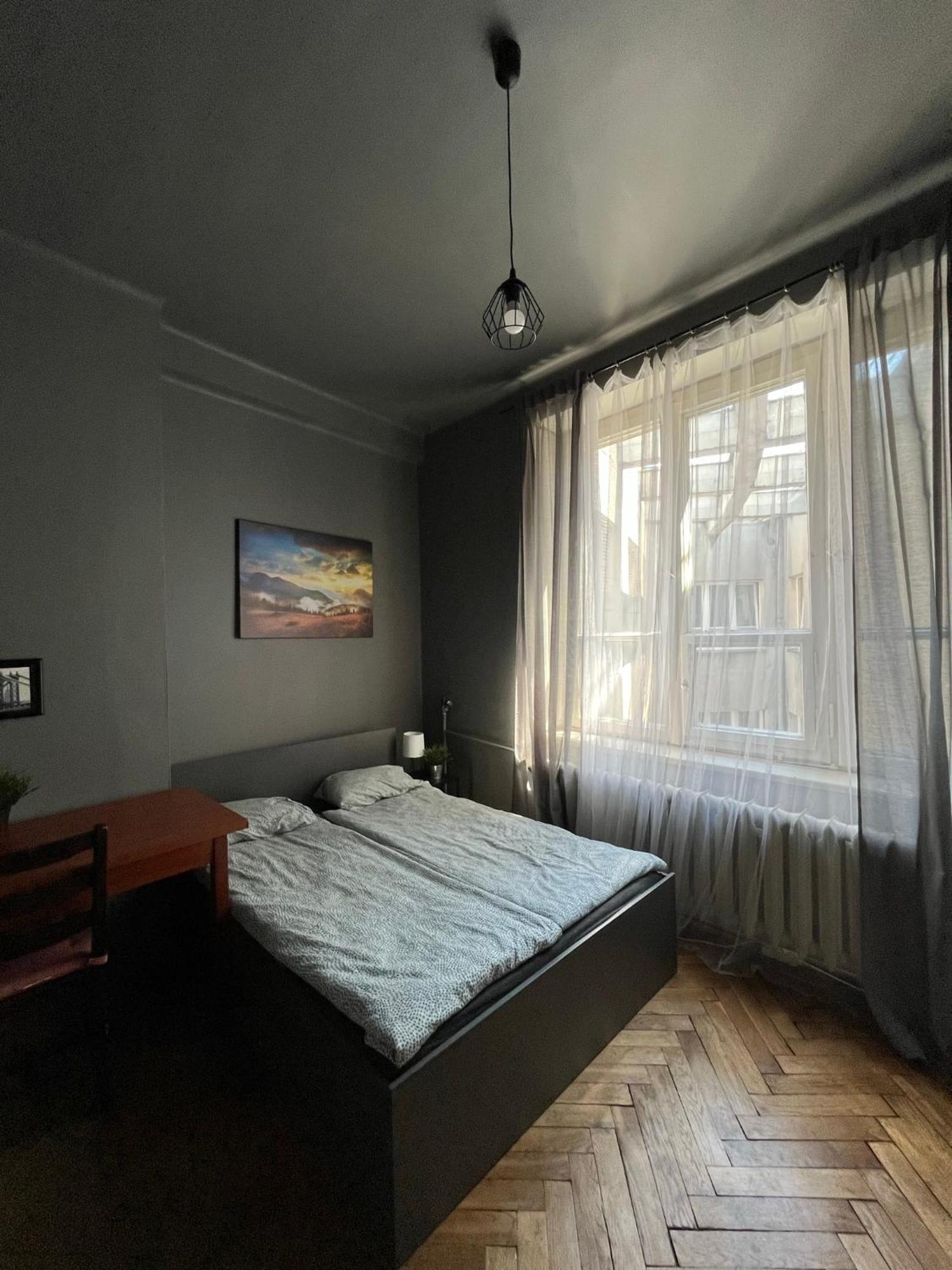 Nice Room In Old Town Krakow Exterior photo
